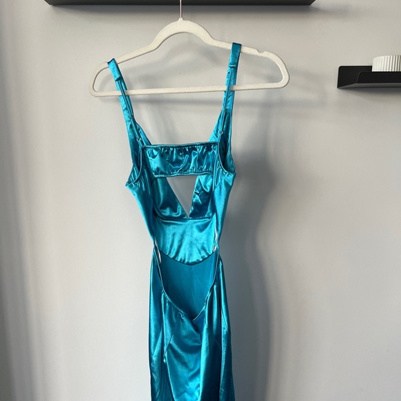 HELLO MOLLY Dress - Picture 3 of 5